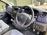 2015 Vauxhall Vivaro 2900 1.6 CDTi LWB 6 seat crew van - Gallery image 16