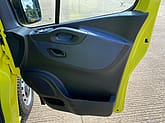 2015 Vauxhall Vivaro 2900 1.6 CDTi LWB 6 seat crew van - Gallery image 22