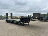 Broshuis E2130 Tri Axle Step Frame Low Loader Trailer - Gallery image 2