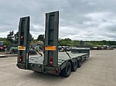 Broshuis E2130 Tri Axle Step Frame Low Loader Trailer - Gallery image 3