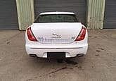 Jaguar: XJ 3.0 V6 AWD Auto Premium LWB - Gallery image 2