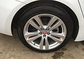Jaguar: XJ 3.0L V6 S/C Petrol AWD Auto 4 door LWB Premium - Gallery image 14
