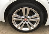Jaguar: XJ 3.0L V6 S/C Petrol AWD Auto 4 door LWB Premium - Gallery image 18