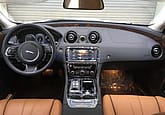 Jaguar: XJ 3.0L V6 S/C Petrol AWD Auto 4 door LWB Premium - Gallery image 15