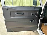 Land Rover : Defender 110 5 Door Station Wagon LHD - Gallery image 4