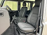Land Rover Defender 110 XS Station Wagon 7-Seater - Gallery image 12