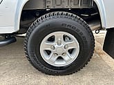 Land Rover Defender 110 XS Station Wagon 7-Seater - Gallery image 43