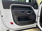 Land Rover: Defender 90 D240 S LHD - Gallery image 19