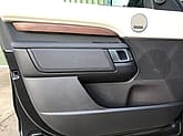 Land Rover: Discovery 5 TDV6 HSE LHD - Gallery image 17
