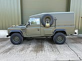 Land Rover TUM Wolf 110: Hard Top LHD - Gallery image 4