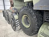 Oshkosh M1070 8x8 Heavy Equipment Transporter System (HETS) - Gallery image 26