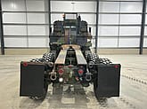 Oshkosh M1070 8x8 Heavy Equipment Transporter System (HETS) - Gallery image 8
