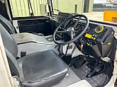 Pinzgauer: 718 6x6 Ambulance TMV RHD - Gallery image 17