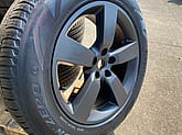 Pirelli 255/60R20 Scorpion c/w 5 Spoke - Gallery image 5
