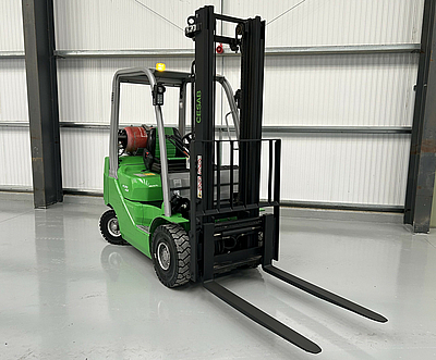 Cesab M315GV : LPG Forklift Truck