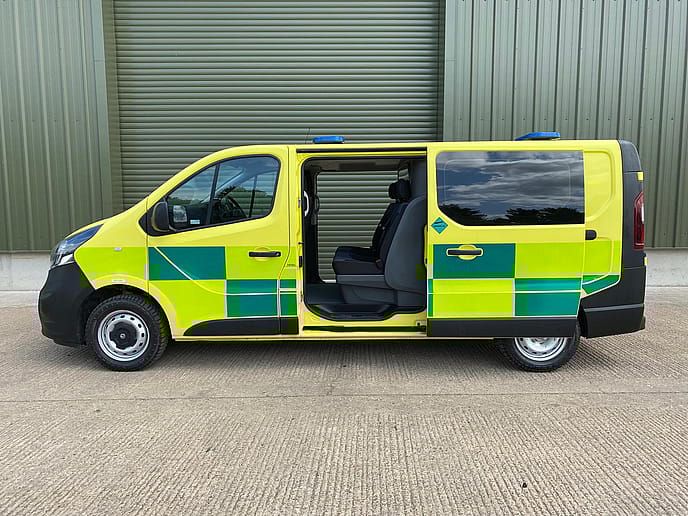 2015 Vauxhall Vivaro 2900 1.6 CDTi LWB 6 seat crew van - Gallery image 5