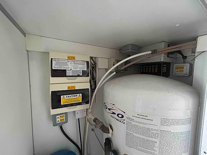 20ft ISO Ablutions unit: DROPS Integrated - Gallery image 18