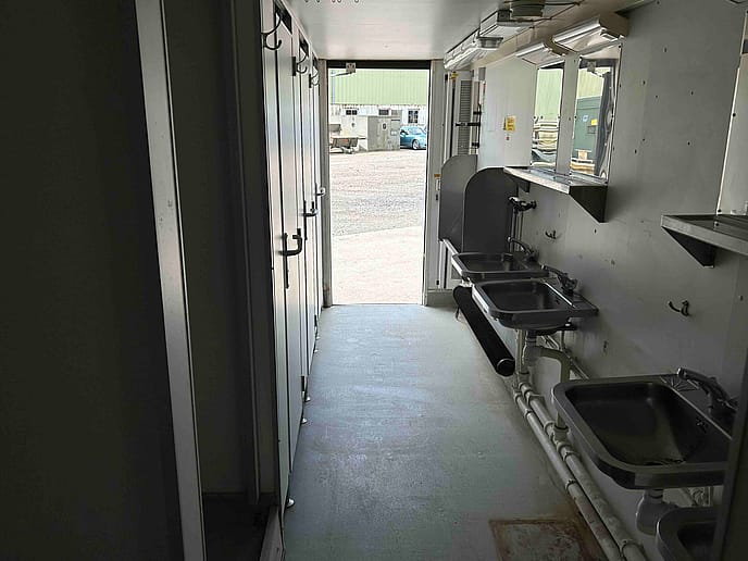 20ft ISO Ablutions unit: DROPS Integrated - Gallery image 20