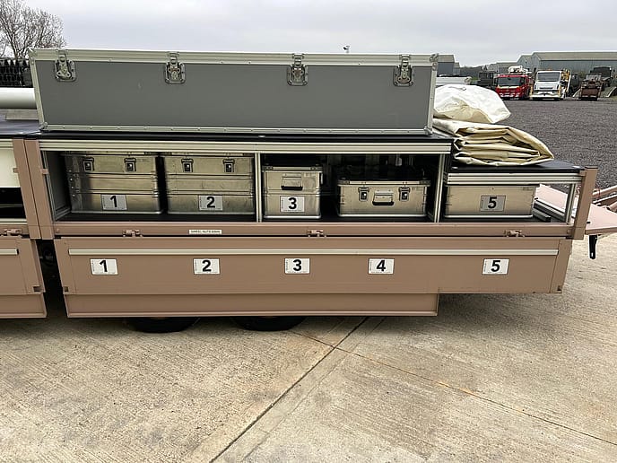 Airborne Industries Aerostat Surveillance Trailer Revivor II - Gallery image 13