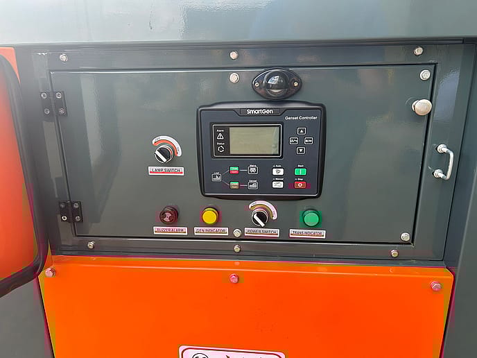 Ashita AG3-175 3 Phase 175kva Diesel Generator - Gallery image 18