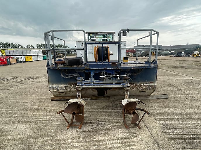 Berkenheger: Model 6530 Aquatic Weed Harvester - Gallery image 12