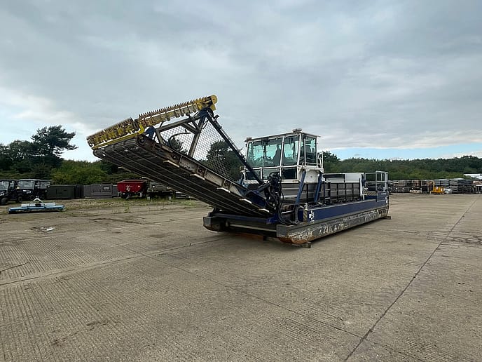 Berkenheger: Model 6530 Aquatic Weed Harvester - Gallery image 7