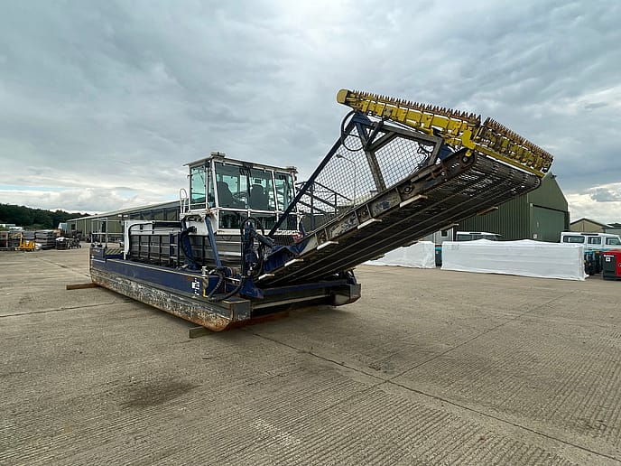 Berkenheger: Model 6530 Aquatic Weed Harvester - Gallery image 8