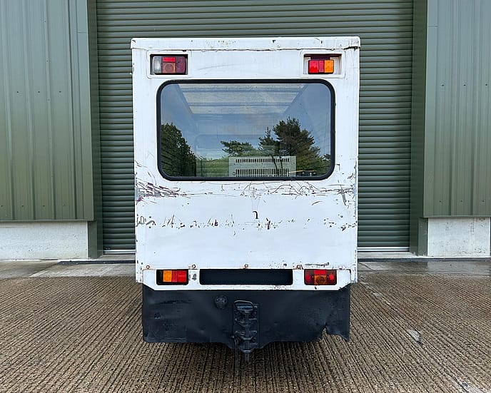 Bradshaw Electric FB3 3000kg Load Carrier - Gallery image 11