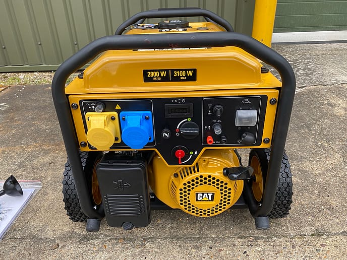 Caterpillar RP3100 2.8kVA Portable Generator - Gallery image 8