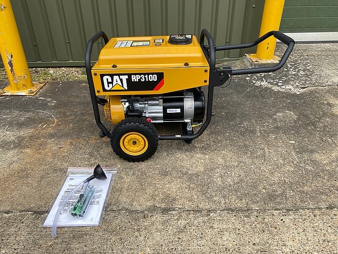 Caterpillar RP3100 2.8kVA Portable Generator - Gallery image 6