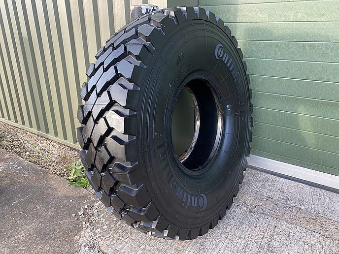Continental 14.00 HCS Tyre, Unused - Gallery image 5