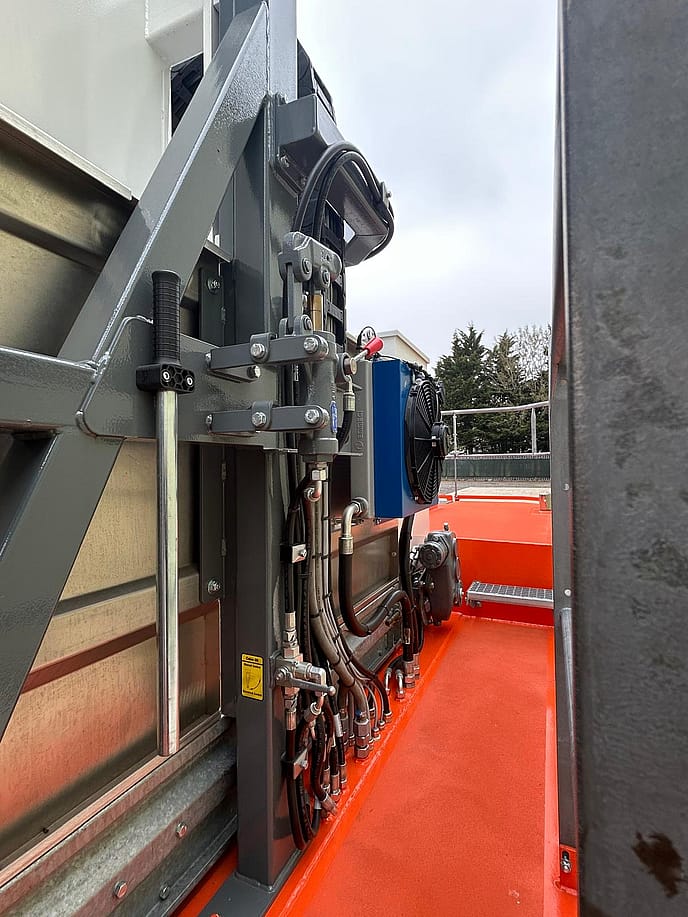 Conver MC 103 Compact Weed Harvester - Gallery image 25