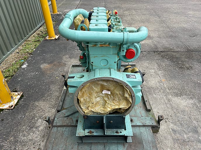Cummins: 310 6 Cylinder Turbo Diesel - Gallery image 3