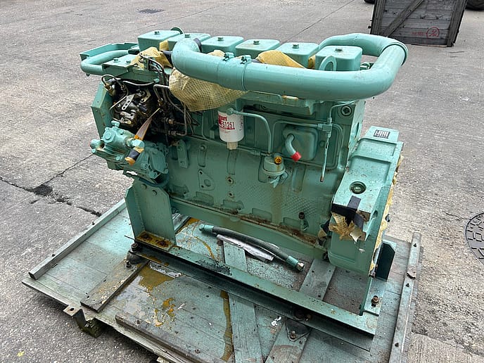 Cummins: 310 6 Cylinder Turbo Diesel - Gallery image 5