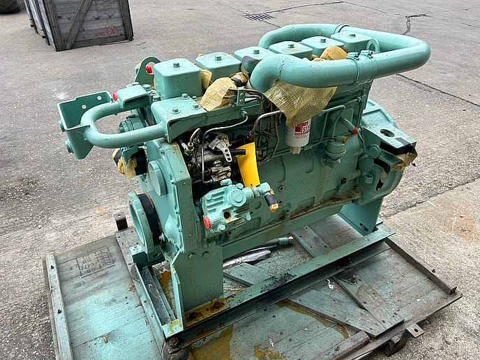 Cummins: 310 6 Cylinder Turbo Diesel - Gallery image 6