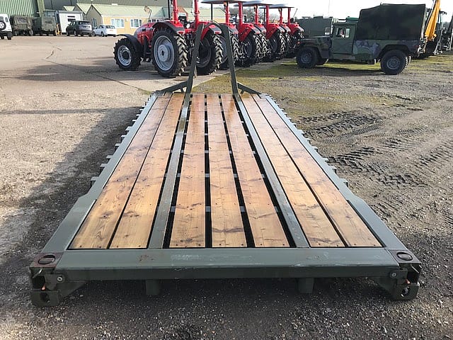 DROPS 20 Foot ISO Twist Lock: Flat Rack - Gallery image 5