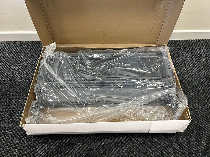 Exmoor Trim Land Rover Wolf: Heavy Duty Bench Seat - Gallery image 13
