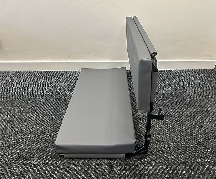 Exmoor Trim Land Rover Wolf: Heavy Duty Bench Seat - Gallery image 4
