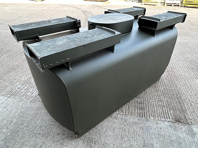 Gloster Saro 2200lt UBRE Fuel Tank - Gallery image 4