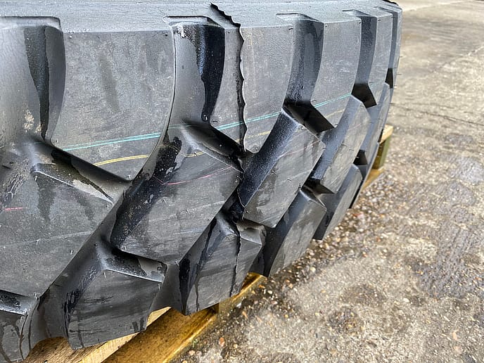 Goodyear G388 12.00 R20 Tyres - Gallery image 6
