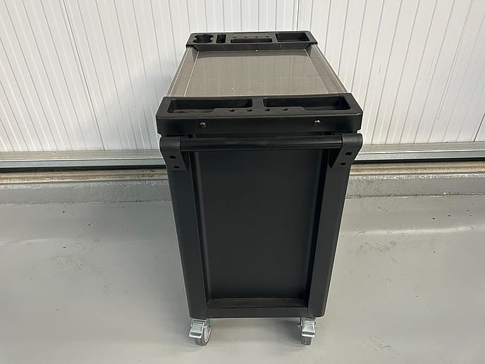 Huttenberg Roll cab 6 drawer Tool cabinet: Complete with tools - Gallery image 6