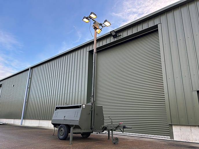 Hylite TS2-5 Fast Tow Lighting Tower with power generation - Featured image
