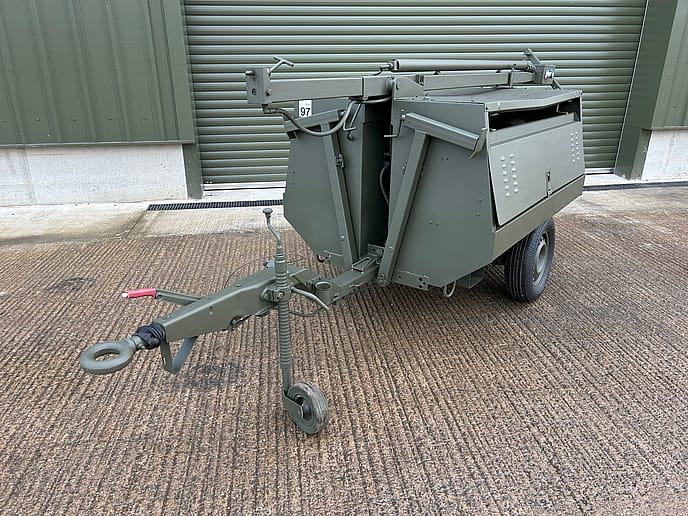 Hylite TS2-5 Fast Tow Lighting Tower with power generation - Gallery image 1