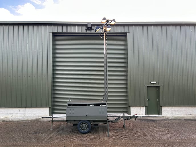 Hylite TS2-5 Fast Tow Lighting Tower with power generation - Gallery image 11