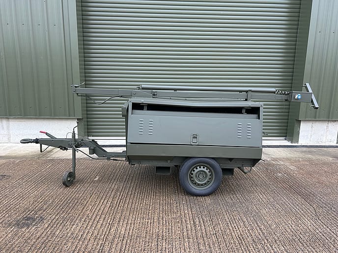 Hylite TS2-5 Fast Tow Lighting Tower with power generation - Gallery image 3