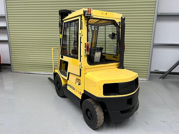 Hyster H2.50 XM : Diesel Forklift Truck - Gallery image 2