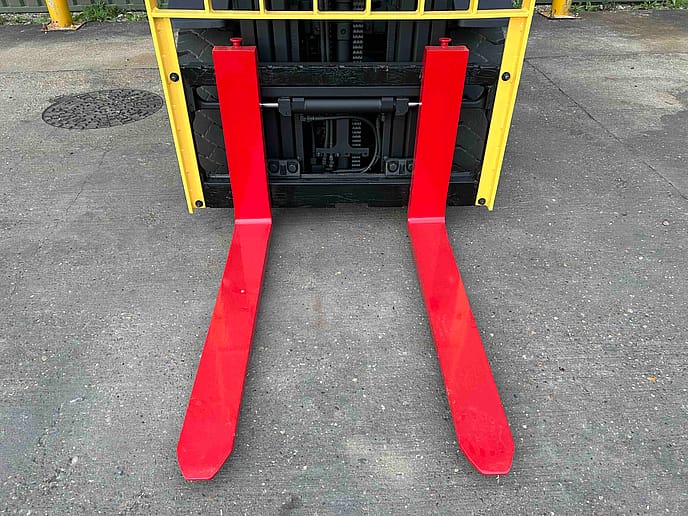 Hyster: H3.0FT Diesel Forklift Truck - Gallery image 10