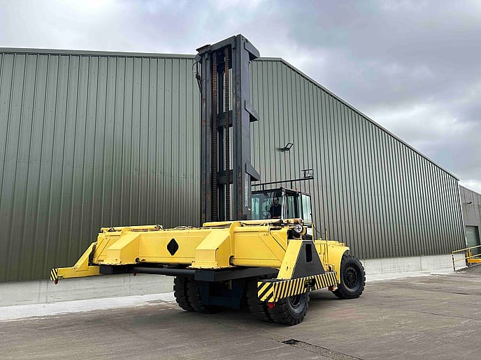 Hyster H32.00F-16CH: Container Handler - Gallery image 17
