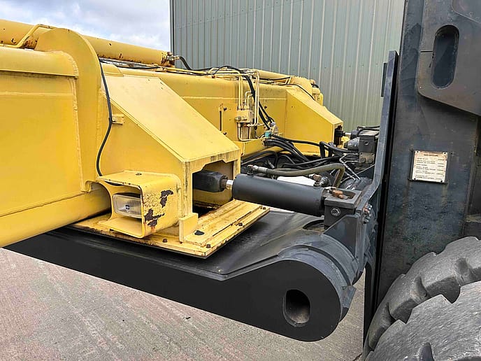 Hyster H32.00F-16CH: Container Handler - Gallery image 19