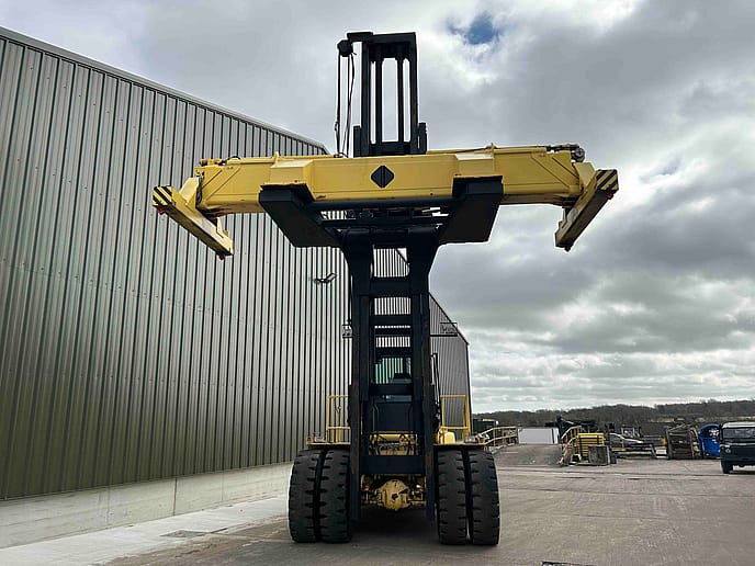 Hyster H32.00F-16CH: Container Handler - Video